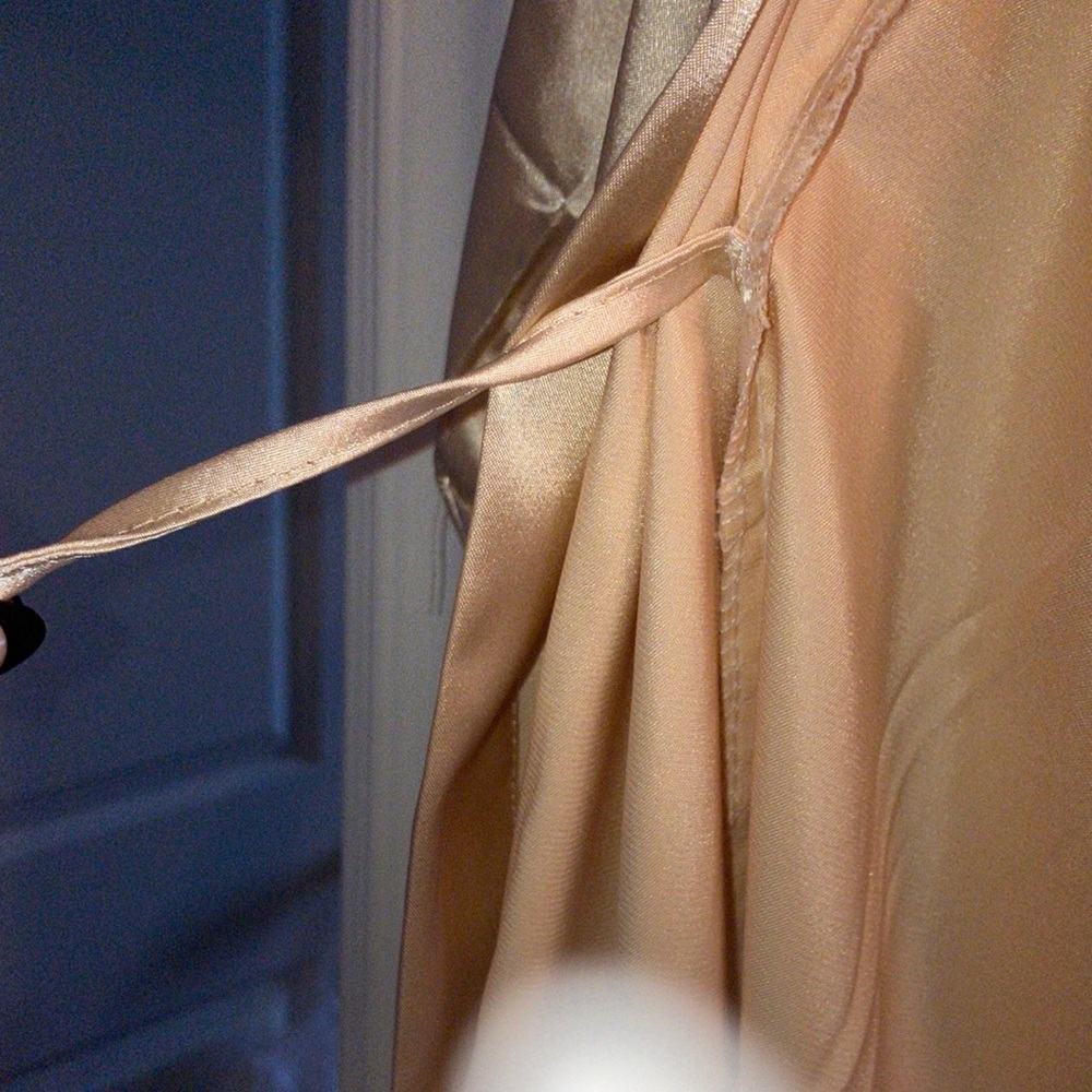 Cream one-size Satin Robe - Picture 6 of 7